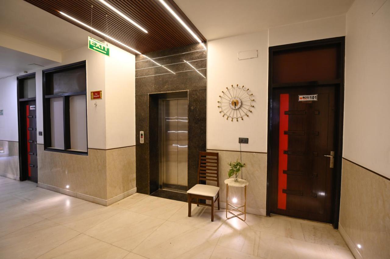 Hotel Baba Deluxe Near New Delhi Railway Station And City Center -By Rcg Hotels Exterior foto